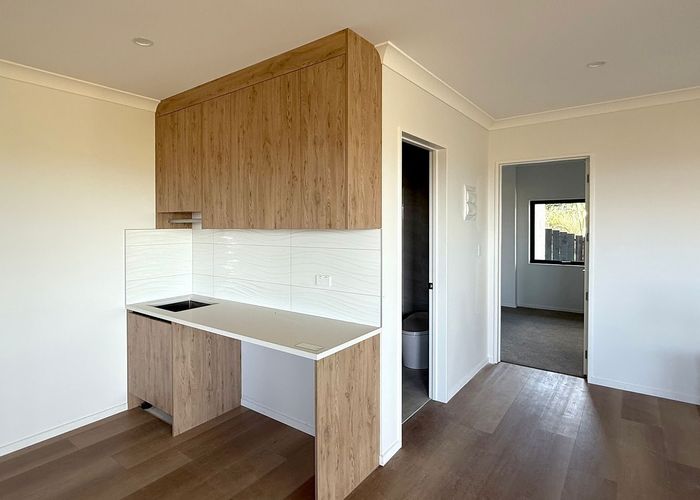  at 30 Ridgehill Rise, Flat Bush, Auckland