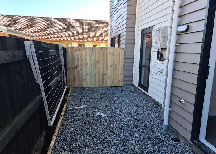  at 4/45 Cook Street, Hamilton East, Hamilton