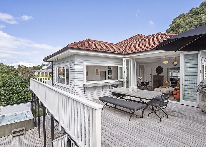  at 121 Wheturangi Road, Greenlane, Auckland City, Auckland