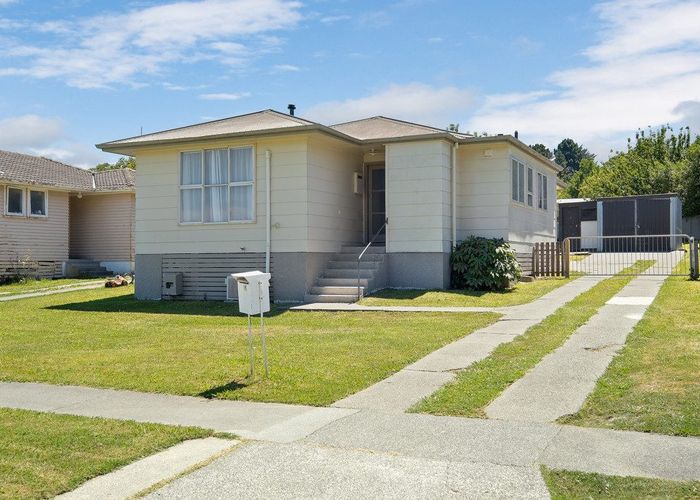  at 16 Lawrence Street, Outer Kaiti, Gisborne