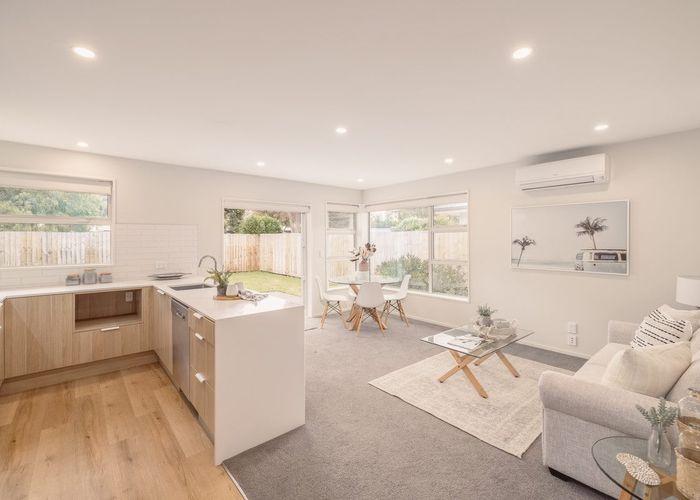  at 2/45 Beachville Road, Redcliffs, Christchurch