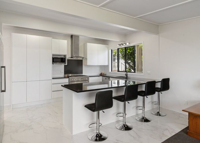  at 16 Prospect Terrace, Pukekohe, Franklin, Auckland