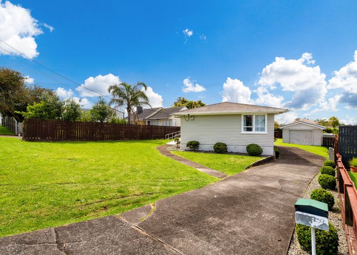  at 39 Coniston Avenue, Te Atatu South, Waitakere City, Auckland