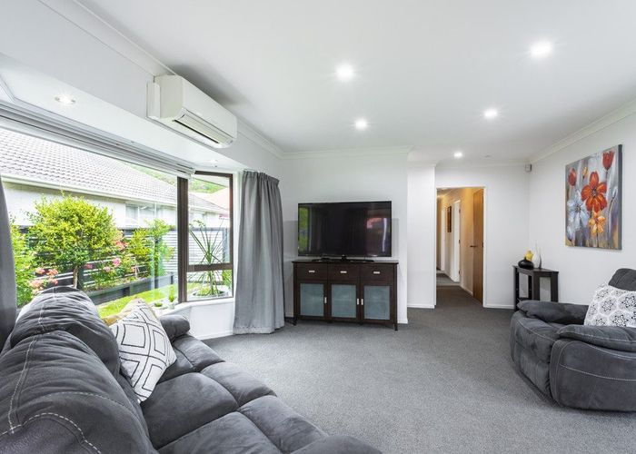  at 2/15 Riverside Drive, Waiwhetu, Lower Hutt