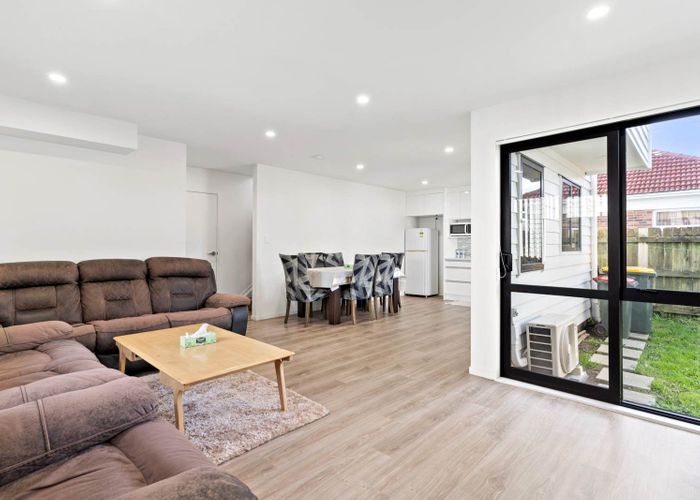  at 2/66 Wintere Road, Papatoetoe, Manukau City, Auckland
