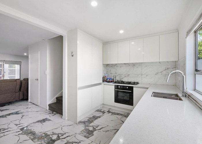  at 4/19 Harwood Road, Mount Wellington, Auckland City, Auckland