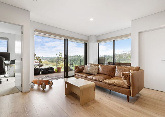  at 416/3 Kaipiho Lane, Albany, North Shore City, Auckland