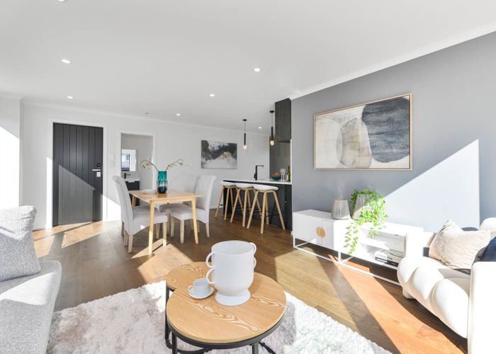  at 9C Camrose Place, Glenfield, North Shore City, Auckland