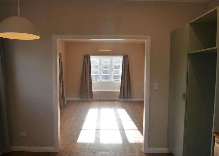  at 27 Winsor Cr, Spreydon, Christchurch City, Canterbury