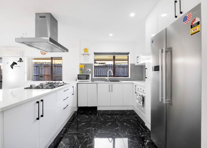  at 1 Jeffs Road, Flat Bush, Manukau City, Auckland