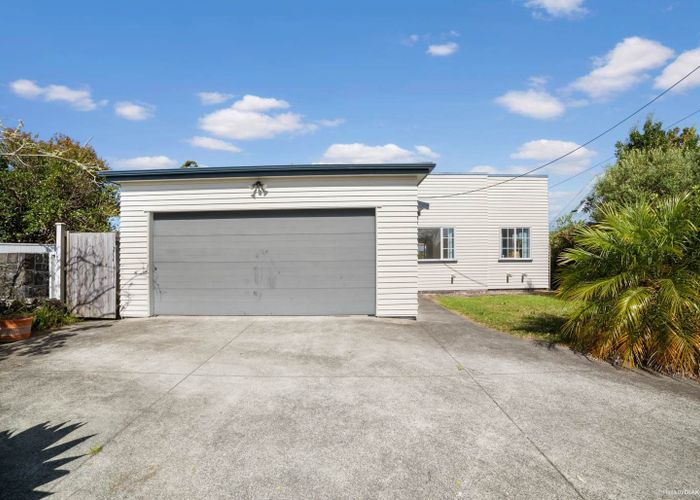 at 119 Fairview Avenue, Fairview Heights, Auckland