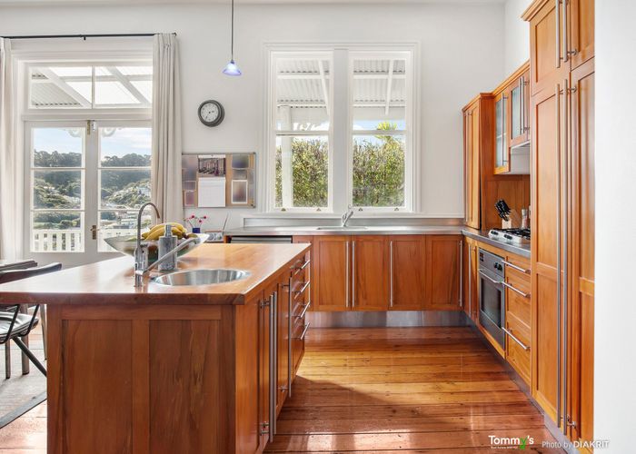  at 78 Overtoun Terrace, Hataitai, Wellington