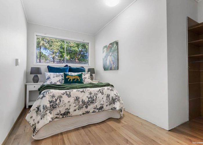  at A/135C Rosier Rd, Glen Eden, Waitakere City, Auckland
