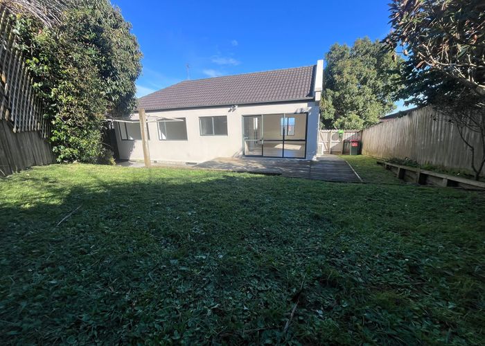  at 12 Astelia Place, Goodwood Heights, Manukau City, Auckland