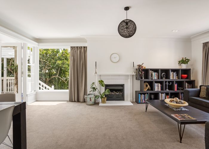  at 10 Temple Street, Meadowbank, Auckland