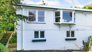  at 33 Victory Avenue, Karori, Wellington