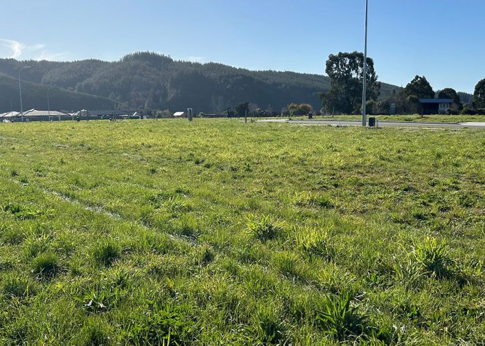  at 14 Pyke  Place, Wakefield, Tasman, Nelson / Tasman
