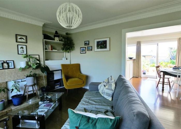  at 2/69a Symonds Street, Royal Oak, Auckland City, Auckland