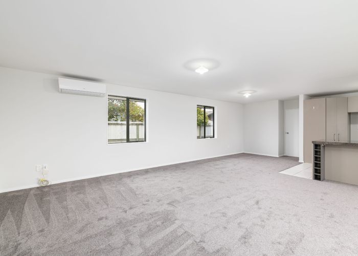  at 14 Reserve Close, Woolston, Christchurch