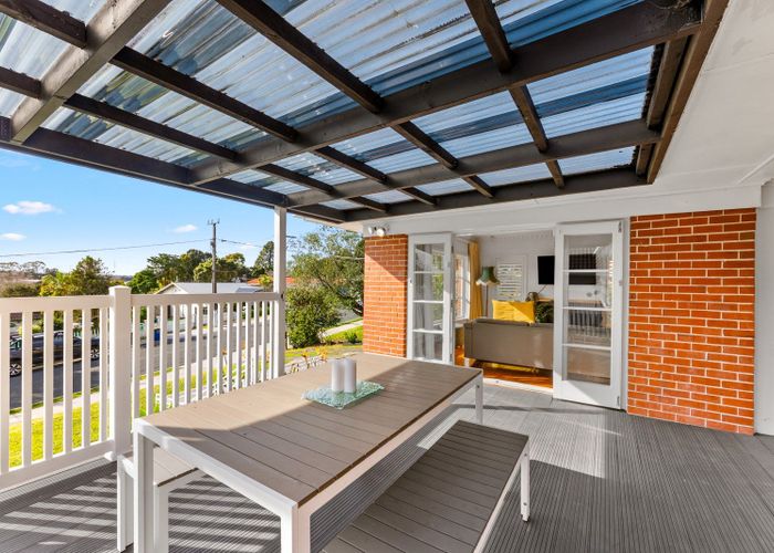  at 39 Sherwood Avenue, Te Atatu South, Waitakere City, Auckland