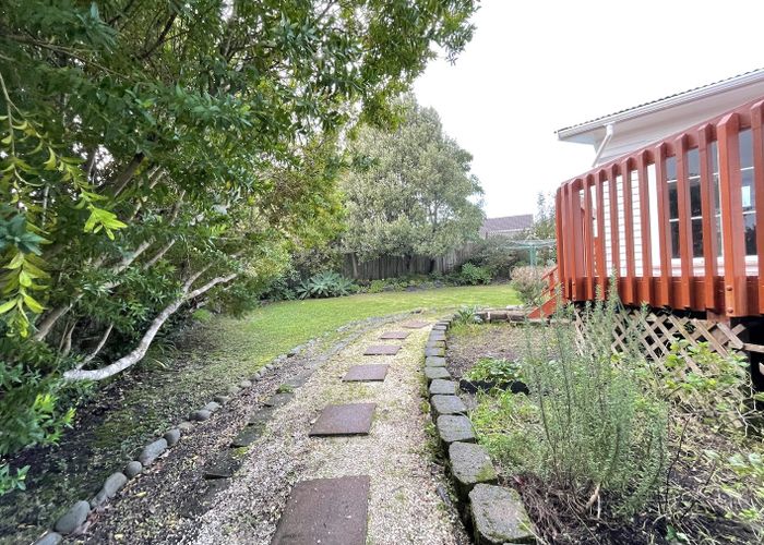  at 13 Webb Place, Forrest Hill, North Shore City, Auckland