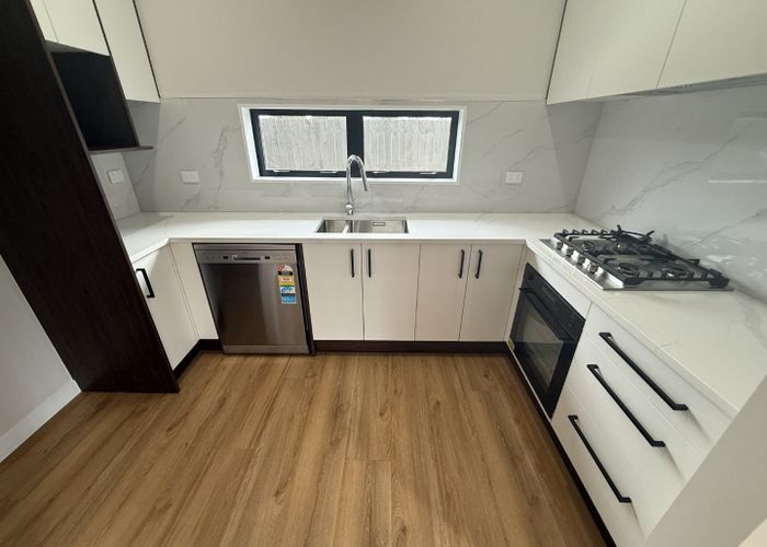  at 2A Mayflower Close, Mangere East, Manukau City, Auckland