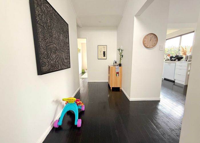  at 30 Grendon Road, Titirangi, Waitakere City, Auckland