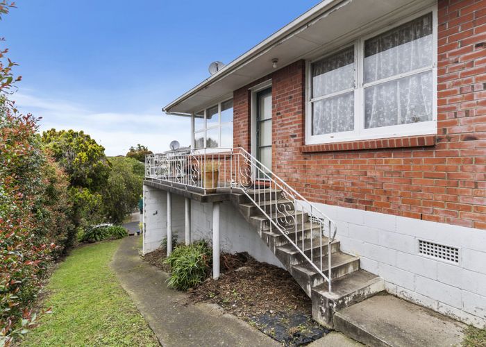  at 2/31 Simkin Avenue, Saint Johns, Auckland City, Auckland