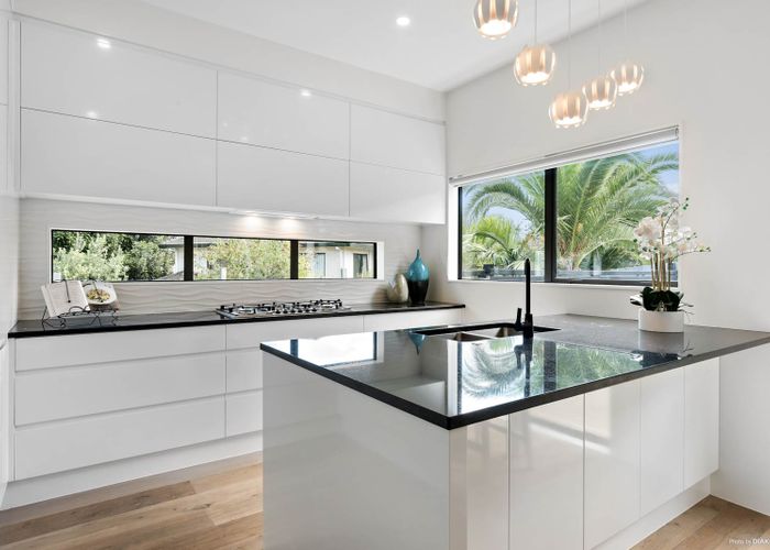  at 31A Hayr Road, Three Kings, Auckland