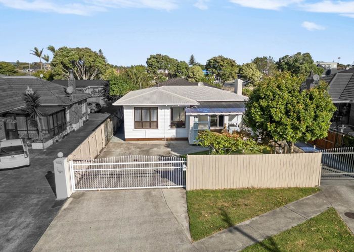  at 15 Motatau Road, Papatoetoe, Manukau City, Auckland