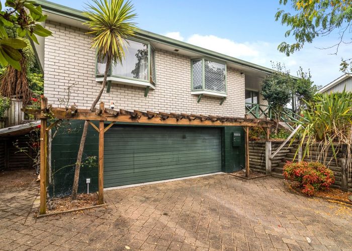  at 10 Icarus Place, Sunnybrook, Rotorua