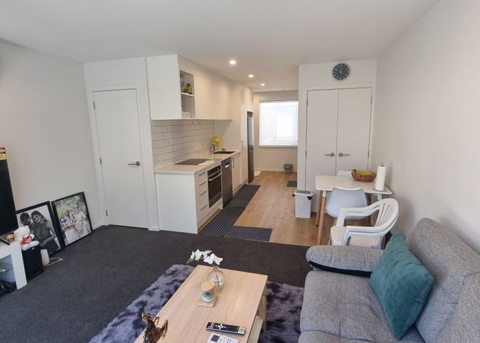  at 13/3234 Great North Road, New Lynn, Waitakere City, Auckland