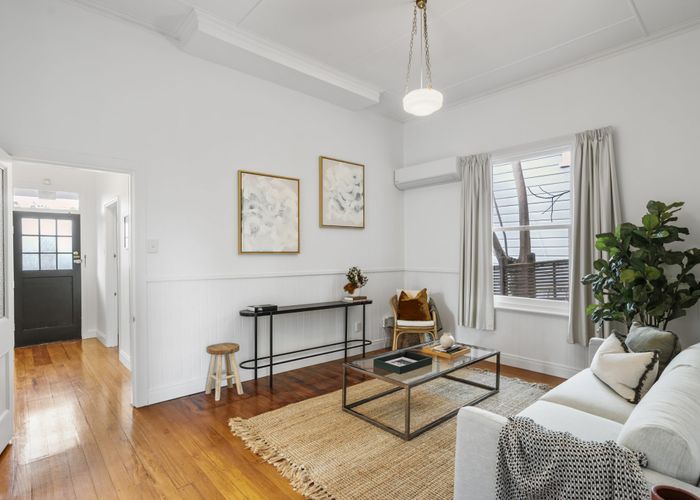  at 20 Mostyn Street, Kingsland, Auckland