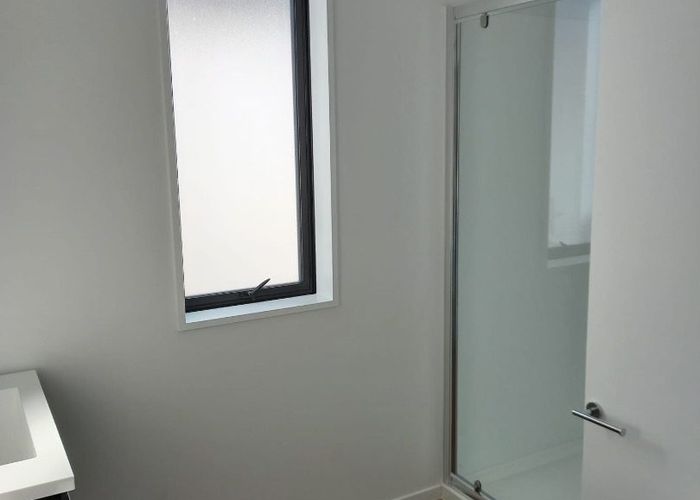  at 18 Piripiri Place, Broomfield, Christchurch