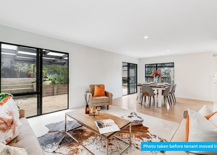  at 76 Unsworth Drive, Unsworth Heights, North Shore City, Auckland