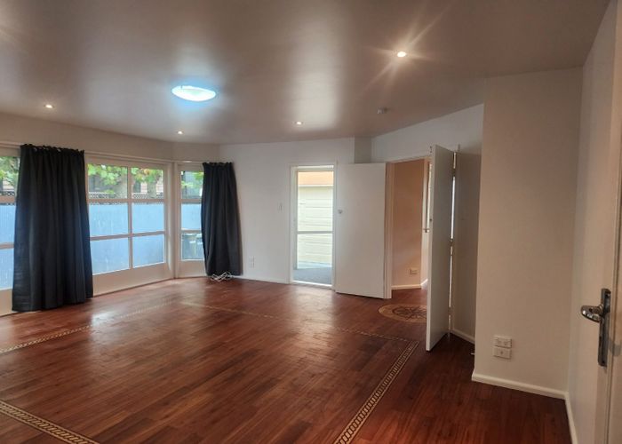  at 32 Strowan Road, Strowan, Christchurch City, Canterbury