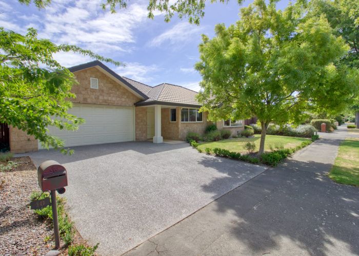  at 10 Macartney Ave, Halswell, Christchurch City, Canterbury