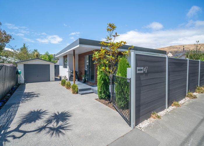  at 47 Wakefield Avenue, Sumner, Christchurch