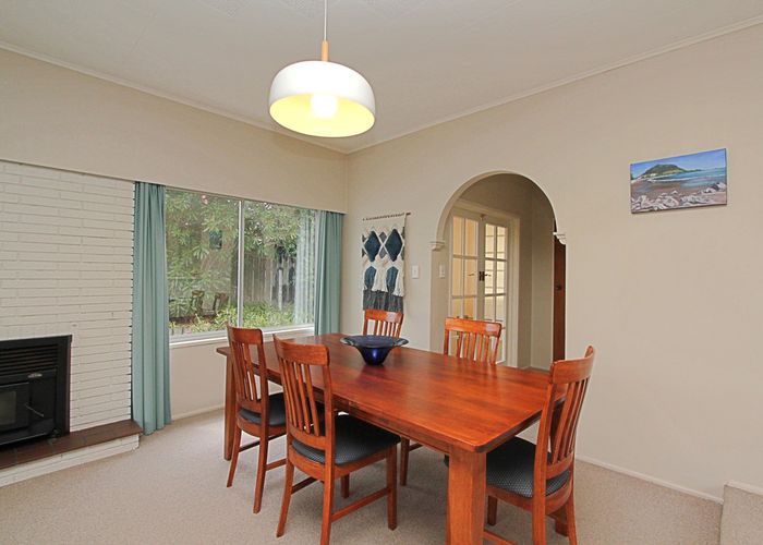  at 2 O'Connell Road, Bay View, Napier