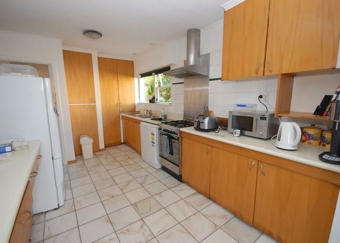  at 1/1 Varlene Terrace, Forrest Hill, Auckland