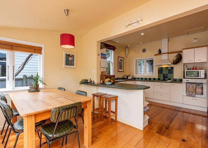  at 88 Clyde Street, Island Bay, Wellington