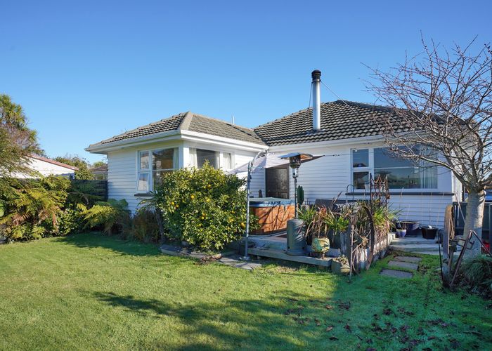  at 1/9 Grimseys Road, Redwood, Christchurch