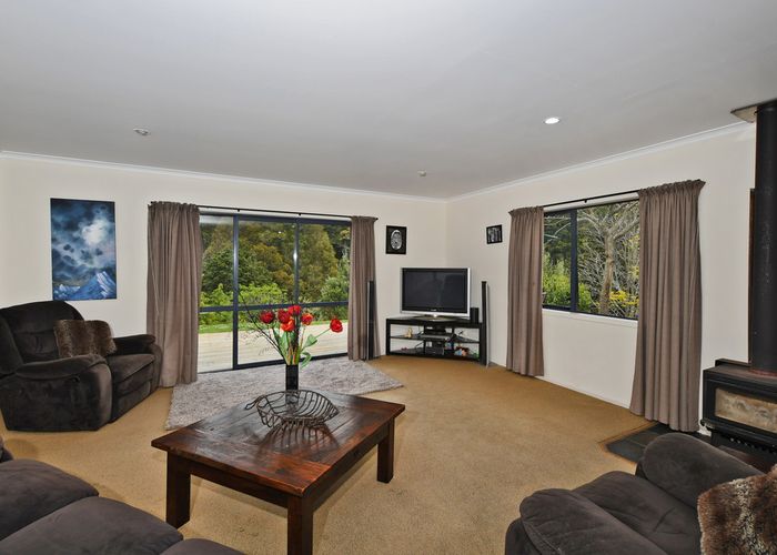  at 421 Vinegar Hill Road, Kamo