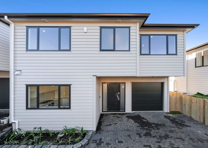  at 2/223 Panama Road, Mount Wellington, Auckland City, Auckland