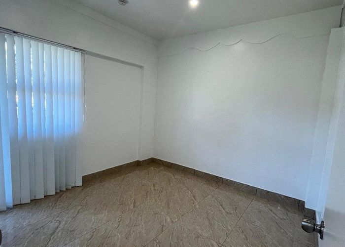  at 1/14 Blythe Place, Glendene, Waitakere City, Auckland