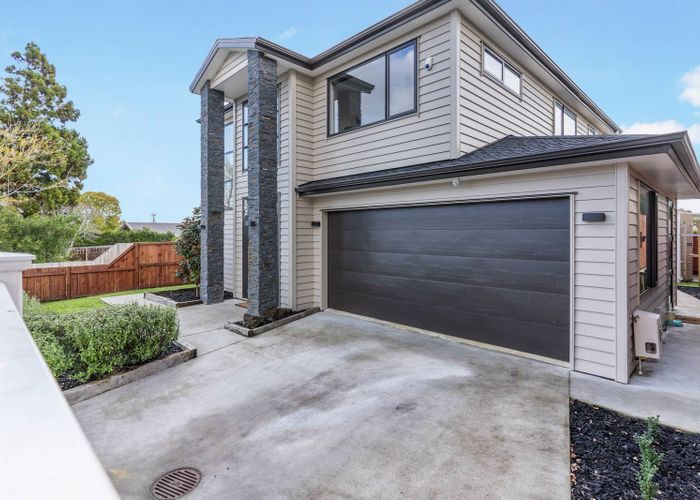  at 39A Rodney Street, Howick, Auckland
