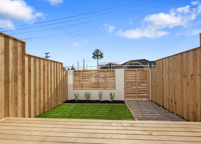  at 17-23 Von Sturmer Street, Mangere East, Manukau City, Auckland
