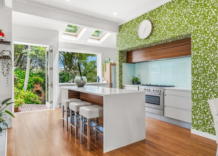  at 1/9A Regent Street, Devonport, North Shore City, Auckland