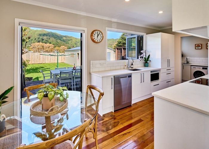  at 33 Gibson Crescent, Naenae, Lower Hutt, Wellington