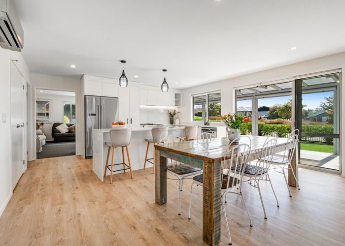  at 2 Pitsaw Lane, Millwater, Rodney, Auckland